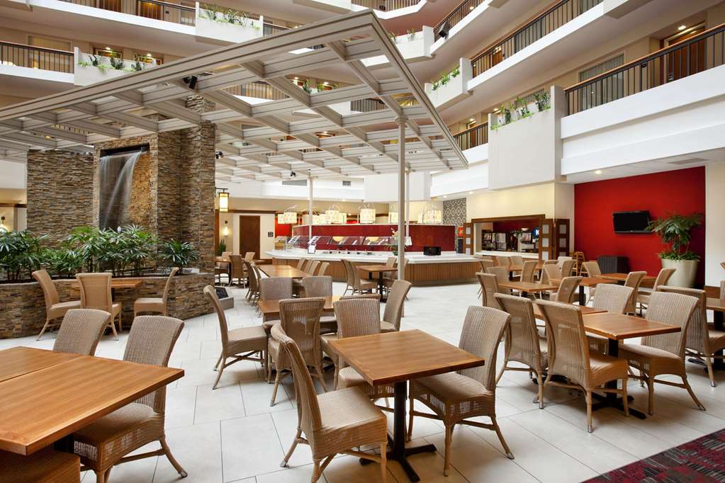 Embassy Suites By Hilton Atlanta Perimeter Center Санді-Спрінгс Ресторан фото